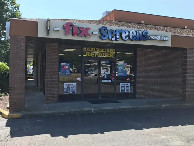 I Fix Screens, after the LED upgrade, photo 6