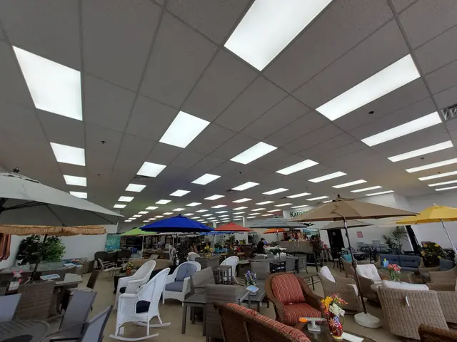 Kaufman Allied Patio, after the LED upgrade, photo 4