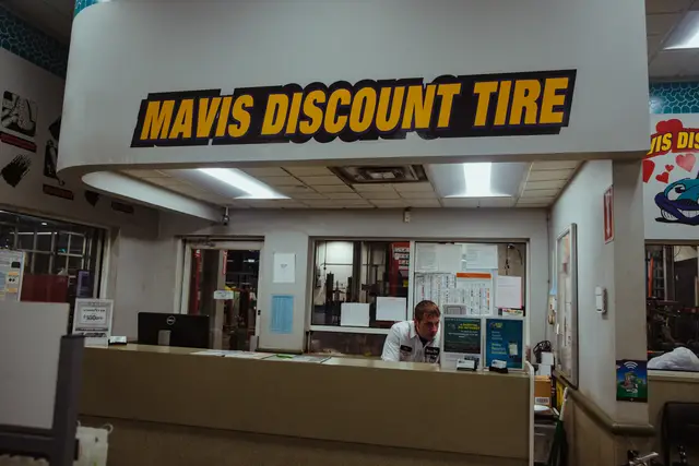 Mavis Discount Tire, Centereach, after the LED upgrade, photo 8