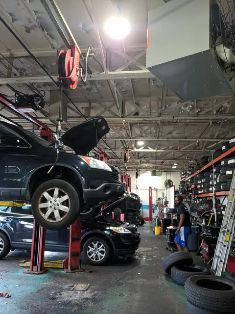 Mavis Discount Tire, Westbury, after the LED upgrade, photo 15