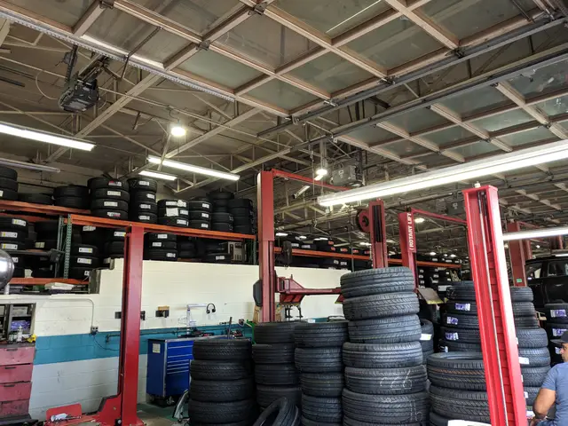 Mavis Discount Tire, Westbury, after the LED upgrade, photo 19