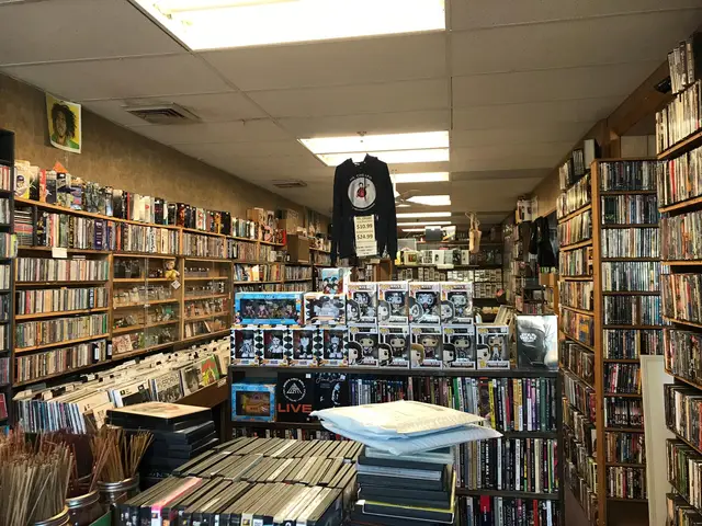 Mr. Cheapo CD & Record Exchange, before the LED upgrade, photo 1