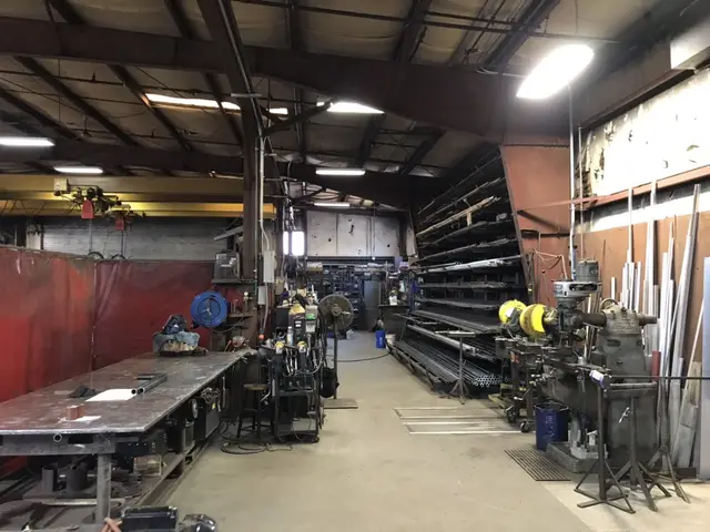 Waverly Iron Corp, before the LED upgrade, photo 4